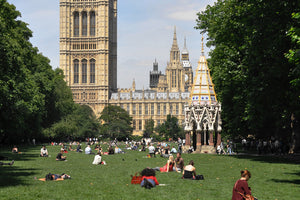 Victoria Tower Gardens Park - kidelp